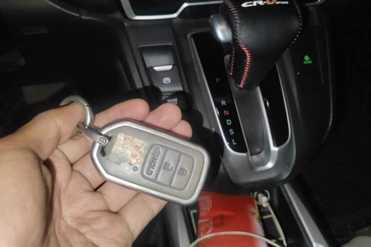 Used Honda CR-V 2019 240TURBO CVT 2WD Comfort Version China VI Emission Standard Vehicle Key