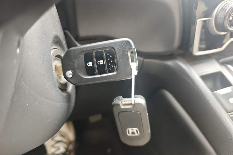 Used Honda CR-V 2019 Brilliant Edition 240TURBO CVT 2WD Comfort Version China VI Emission Standard Vehicle Key