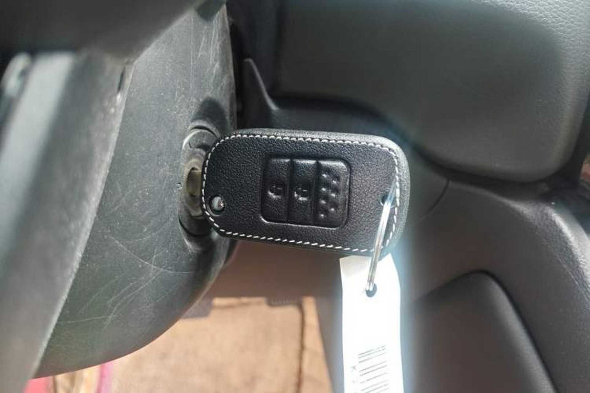 Used Honda CR-V 2019 240TURBO CVT 2WD Comfort Version China V Vehicle Key