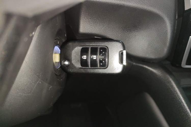 Used Honda CR-V 2019 240TURBO CVT 2WD Comfort Version China VI Emission Standard Vehicle Key