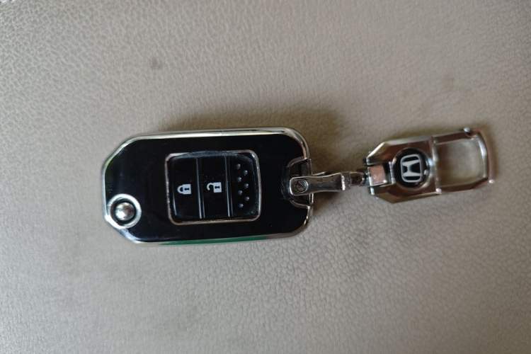 Used Honda CR-V 2019 240TURBO CVT 2WD Comfort Version China VI Emission Standard Vehicle Key