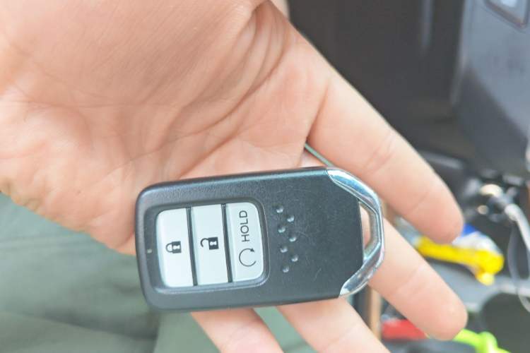 Used Honda CR-V 2019 240TURBO CVT 2WD Fashion Edition China V Vehicle Key
