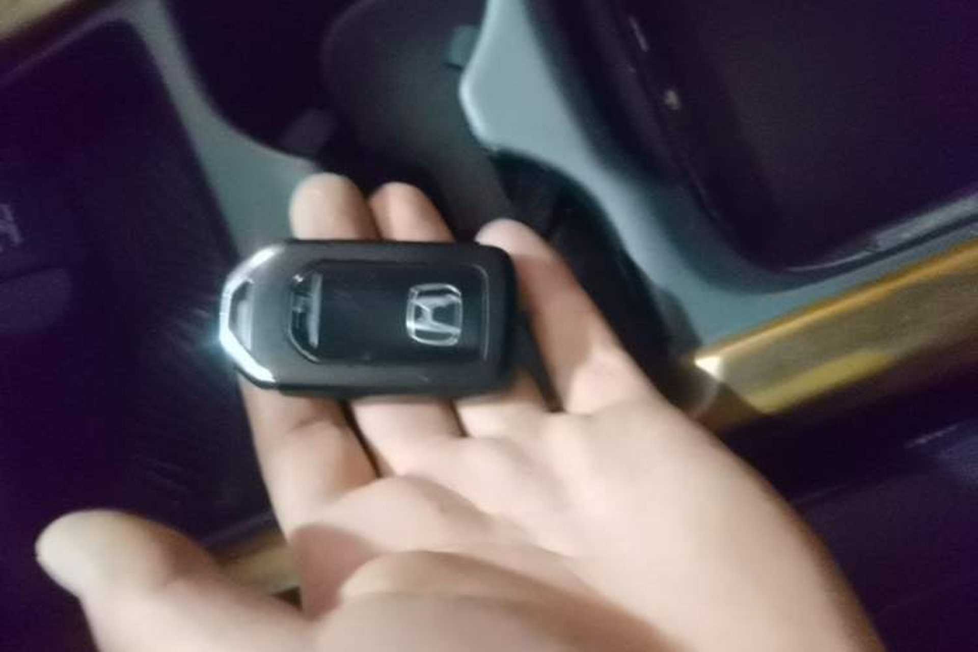 Used Honda CR-V 2019 Brilliant Edition Plus 240TURBO CVT Two-Wheel Drive Fashion Version China VI Emission Standard Vehicle Key
