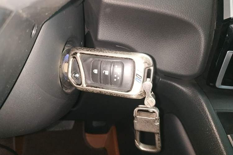 Used Honda CR-V 2019 240TURBO CVT 2WD Comfort Version China VI Emission Standard Vehicle Key