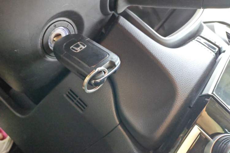 Used Honda CR-V 2019 240TURBO CVT 2WD Comfort Version China V Vehicle Key