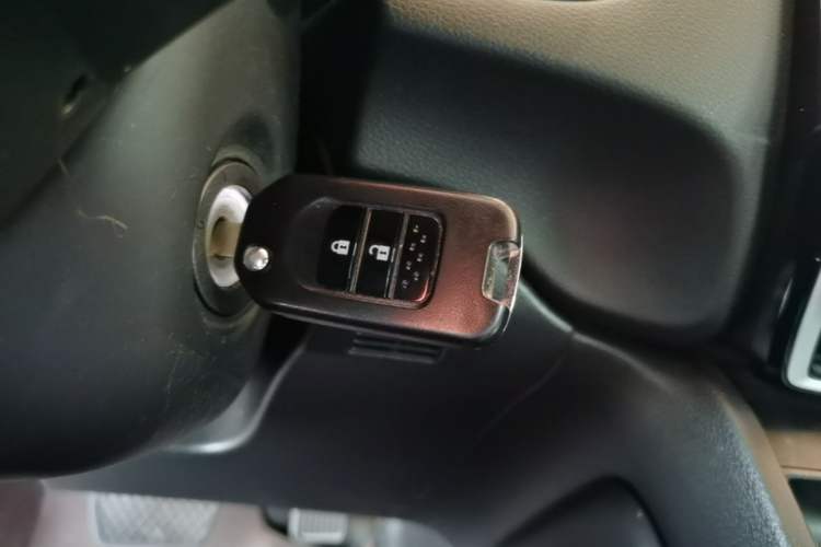 Used Honda CR-V 2019 240TURBO CVT 2WD Comfort Version China VI Emission Standard Vehicle Key