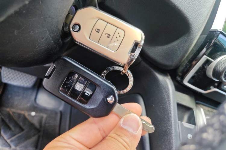 Used Honda CR-V 2019 240TURBO CVT 2WD Comfort Version China V Vehicle Key