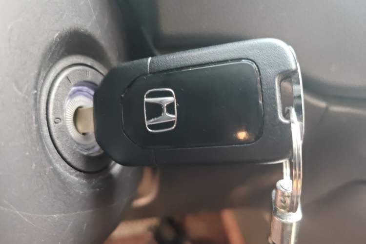 Used Honda CR-V 2019 240TURBO CVT 2WD Comfort Version China VI Emission Standard Vehicle Key