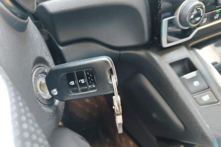 Used Honda CR-V 2019 240TURBO CVT 2WD Comfort Version China V Vehicle Key