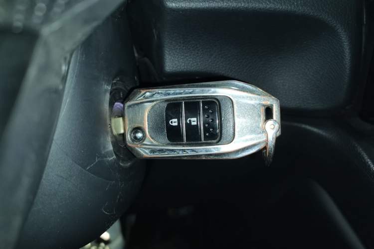 Used Honda CR-V 2019 240TURBO CVT 2WD Comfort Version China VI Emission Standard Vehicle Key