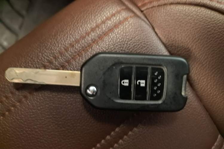 Used Honda CR-V 2019 240TURBO CVT 2WD Comfort Version China VI Emission Standard Vehicle Key