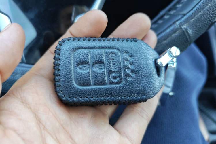 Used Honda CR-V 2019 240TURBO CVT 2WD Fashion Edition China VI Vehicle Key