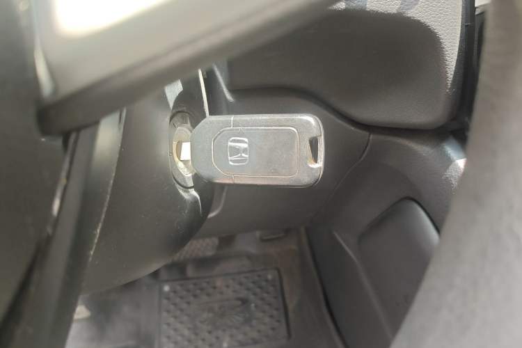 Used Honda CR-V 2019 240TURBO CVT 2WD Comfort Version China VI Emission Standard Vehicle Key