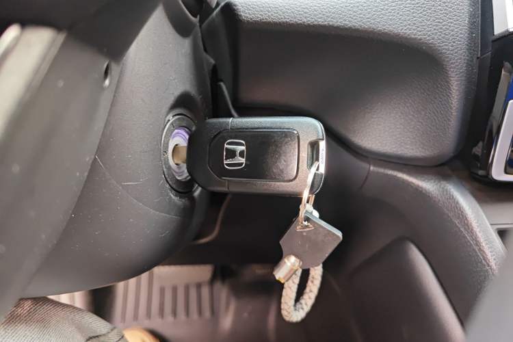 Used Honda CR-V 2019 Brilliant Edition 240TURBO CVT 2WD Comfort Version China VI Emission Standard Vehicle Key