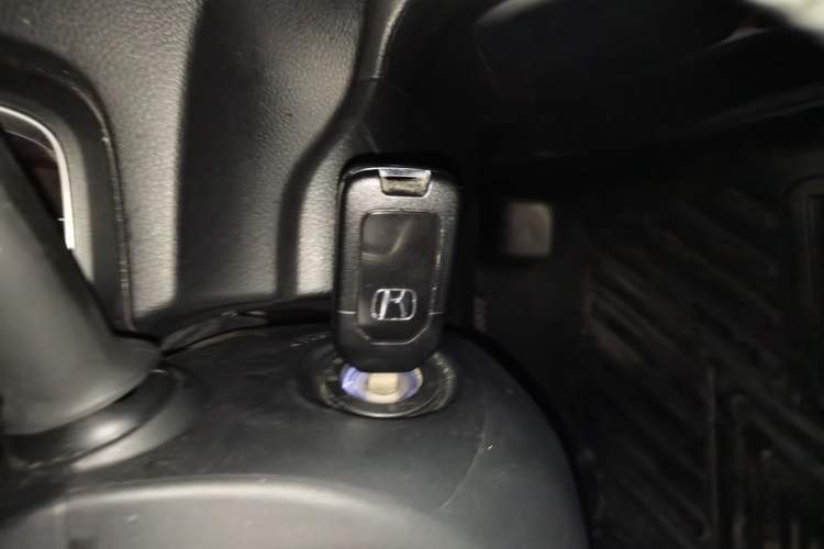 Used Honda CR-V 2019 240TURBO CVT 2WD Comfort Version China V Vehicle Key