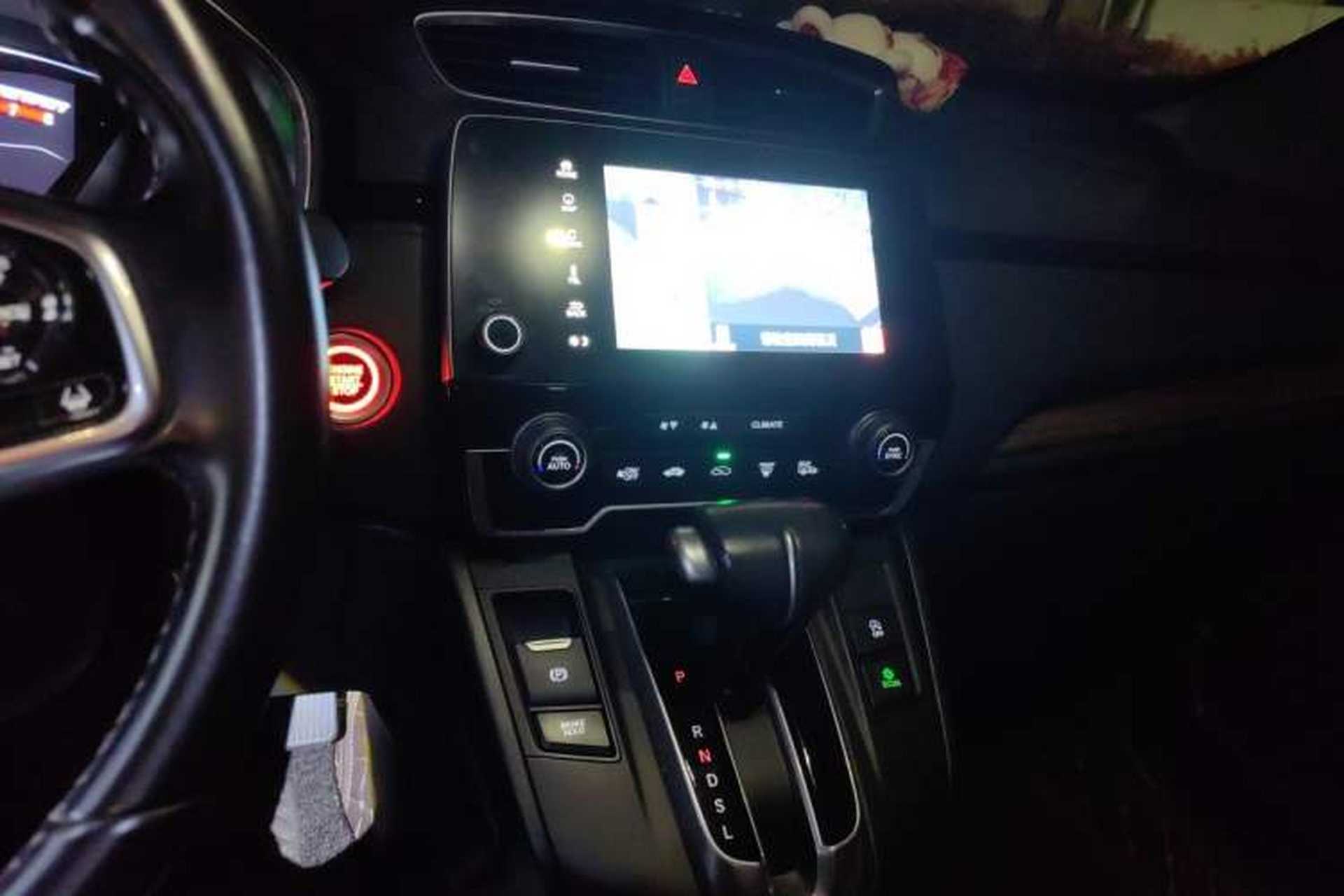 Used Honda CR-V 2021 240TURBO CVT 2WD Fashion Edition Audio And AC Panel