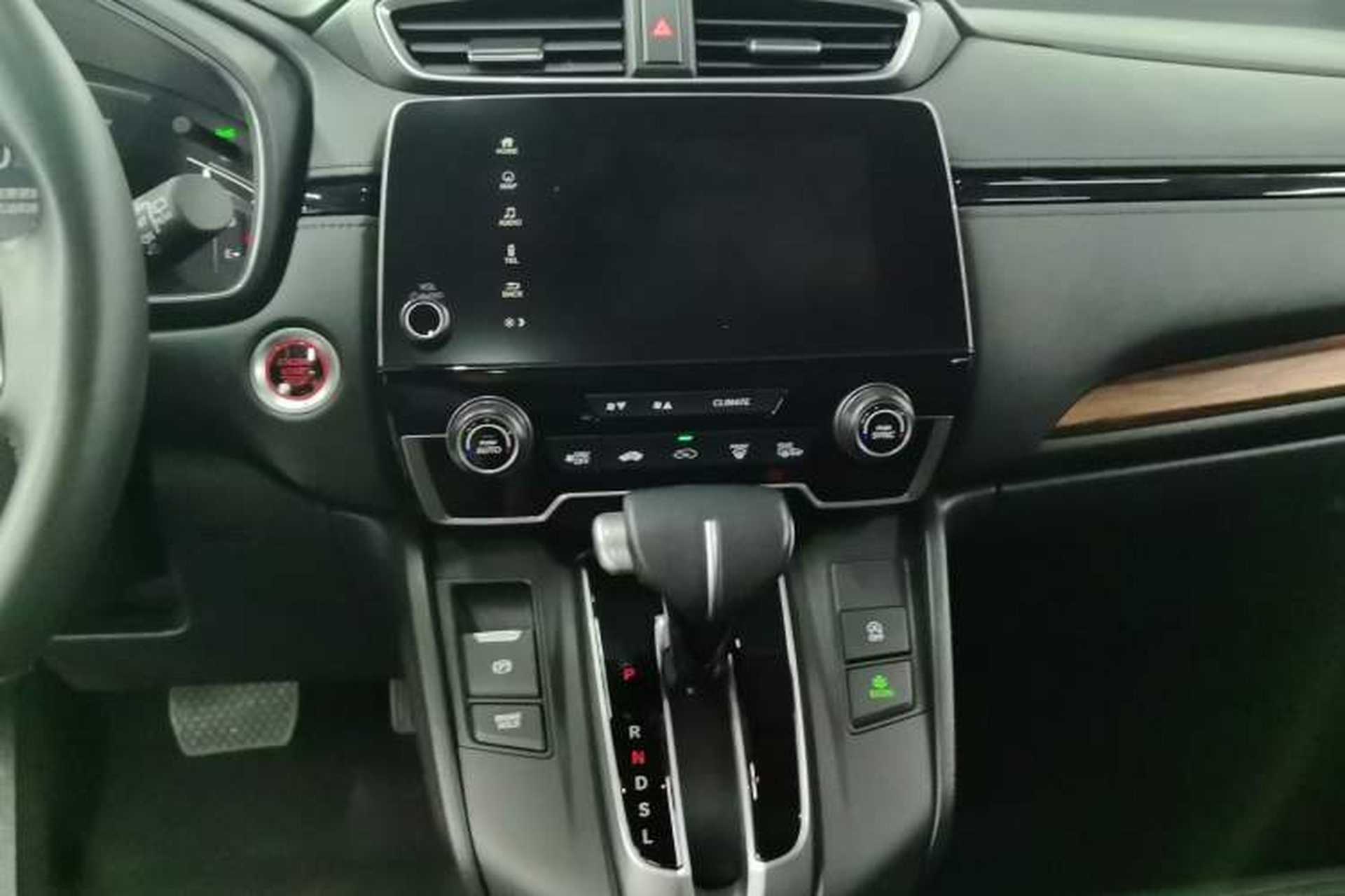 Used Honda CR-V 2021 240TURBO CVT 2WD Fashion Edition Audio And AC Panel