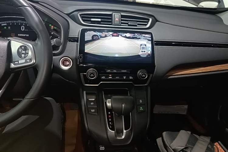 Used Honda CR-V 2021 240TURBO CVT 2WD Fashion Edition Audio And AC Panel