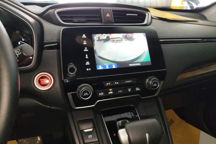 Used Honda CR-V 2021 240TURBO CVT 2WD Fashion Edition Audio And AC Panel