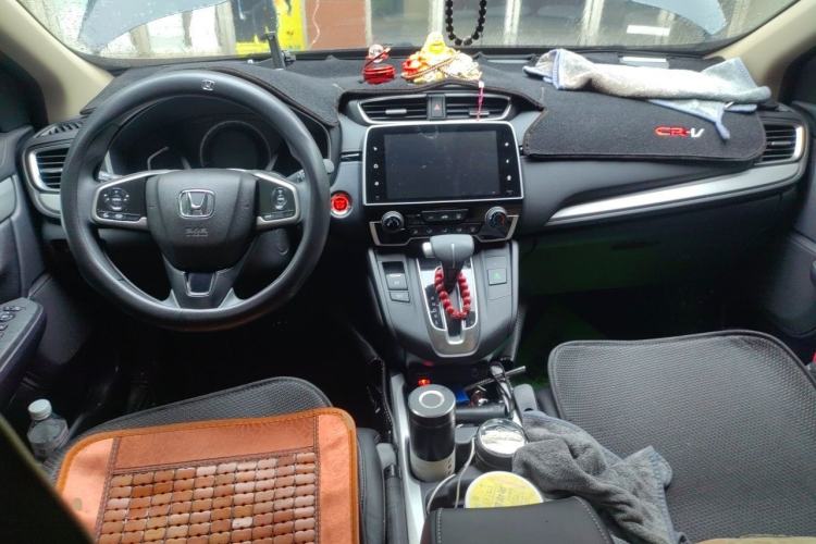 Used Honda CR-V 2021 240TURBO CVT 2WD Comfort Version Center Console