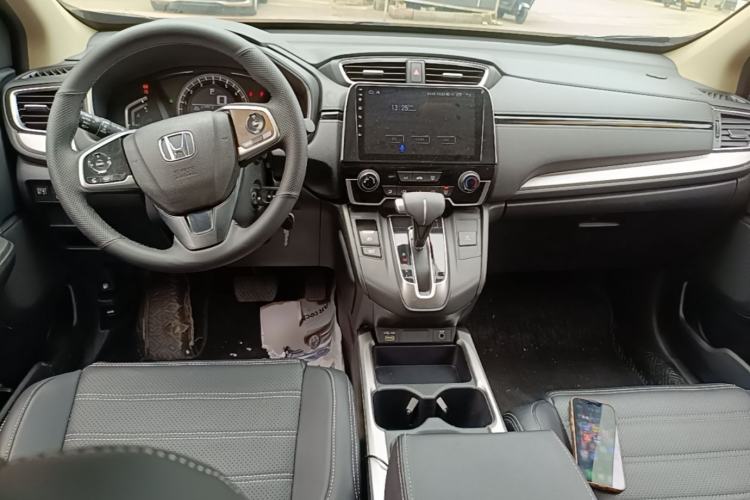 Used Honda CR-V 2021 240TURBO CVT 2WD Comfort Version Center Console