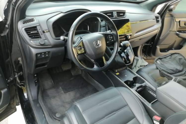 Used Honda CR-V 2021 240TURBO CVT 2WD Black Jazz Edition Center Console