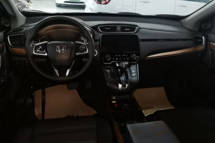 Used Honda CR-V 2021 240TURBO CVT 2WD Fashion Edition Center Console