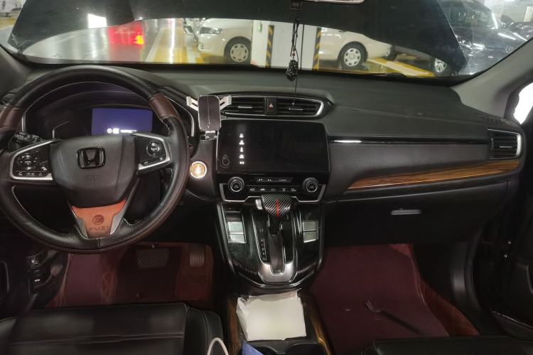 Used Honda CR-V 2021 240TURBO CVT 2WD Fashion Edition Center Console
