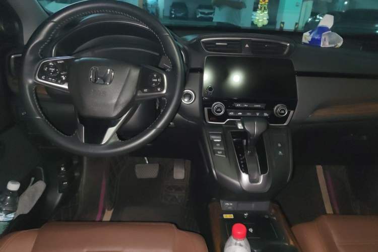 Used Honda CR-V 2021 240TURBO CVT 2WD Fashion Edition Center Console