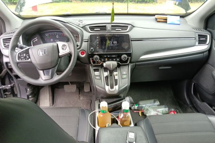 Used Honda CR-V 2021 240TURBO CVT Two-Wheel Drive Urban Edition Center Console