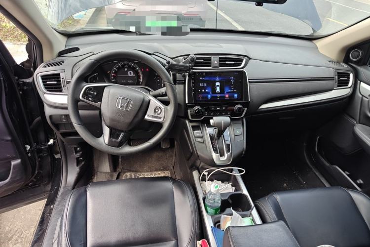 Used Honda CR-V 2021 240TURBO CVT 2WD Comfort Version Center Console