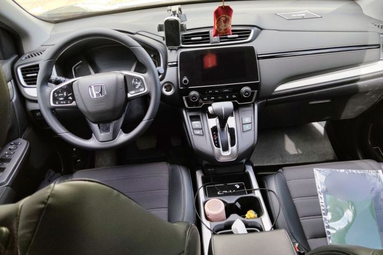 Used Honda CR-V 2021 240TURBO CVT Two-Wheel Drive Urban Edition Center Console
