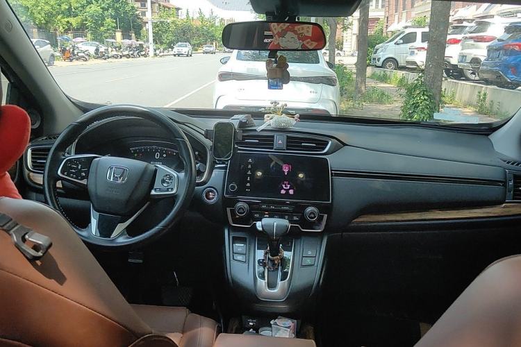 Used Honda CR-V 2021 240TURBO CVT 2WD Fashion Edition Center Console