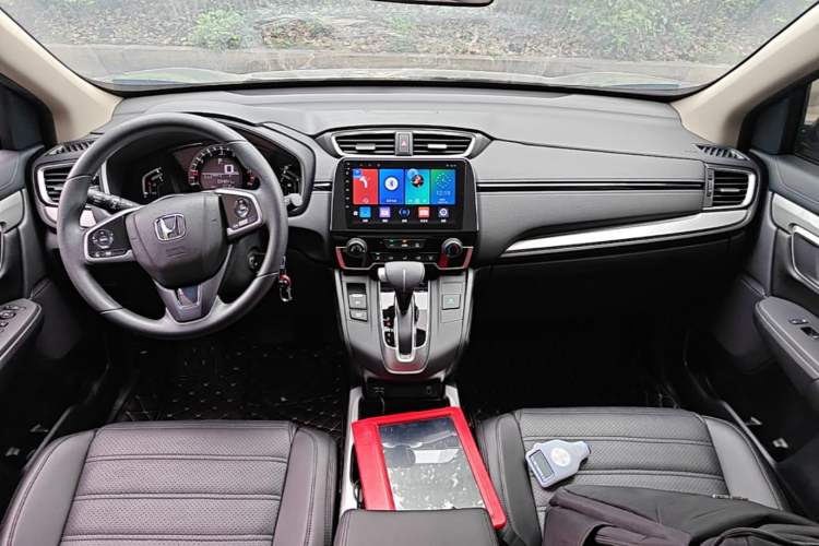 Used Honda CR-V 2021 240TURBO CVT 2WD Comfort Version Center Console