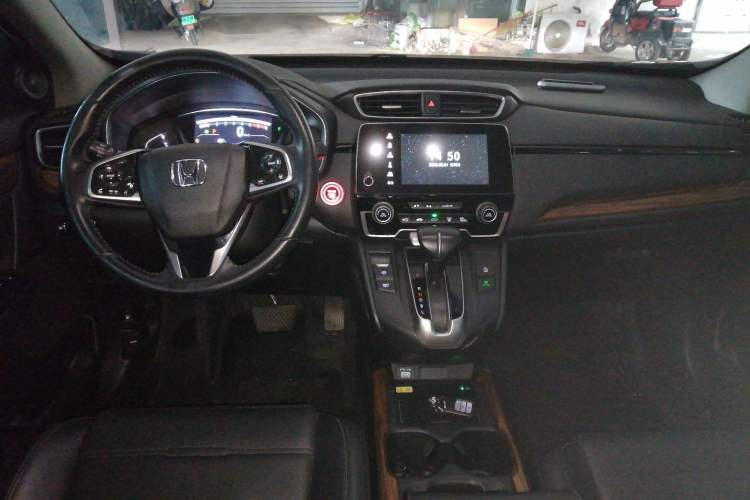 Used Honda CR-V 2021 240TURBO CVT 2WD Fashion Edition Center Console