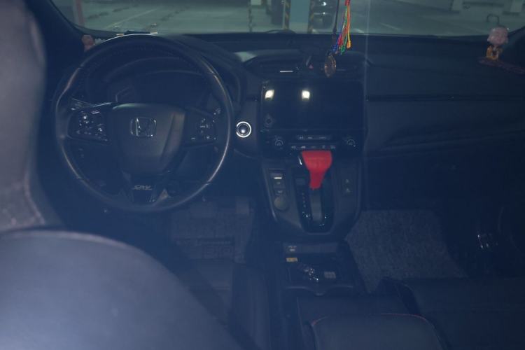 Used Honda CR-V 2021 240TURBO CVT 2WD Black Jazz Edition Center Console