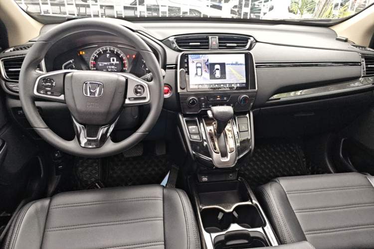 Used Honda CR-V 2021 240TURBO CVT 2WD Comfort Version Center Console