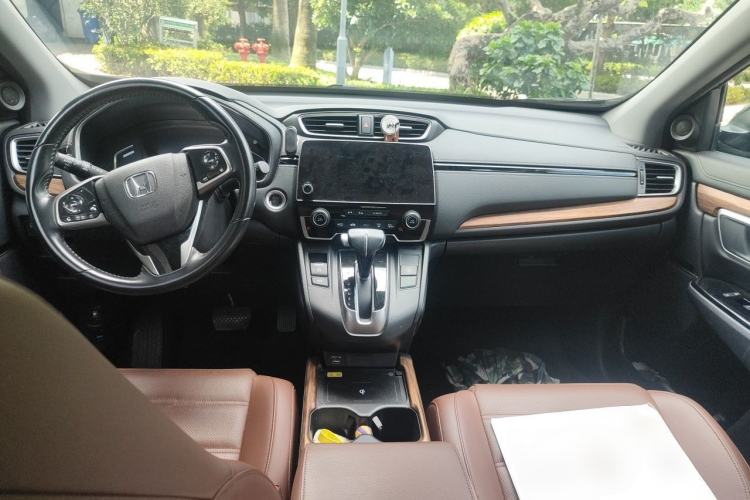 Used Honda CR-V 2021 240TURBO CVT 2WD Fashion Edition Center Console