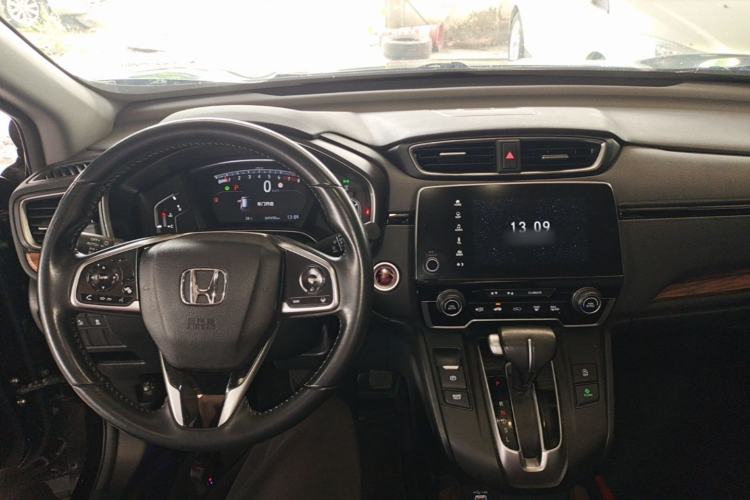 Used Honda CR-V 2021 240TURBO CVT 2WD Fashion Edition Center Console