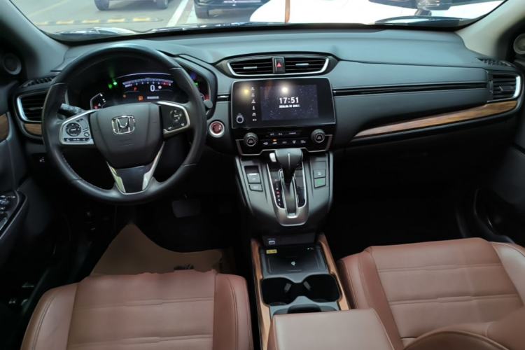Used Honda CR-V 2021 240TURBO CVT 2WD Fashion Edition Center Console