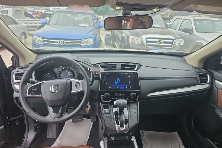 Used Honda CR-V 2021 240TURBO CVT 2WD Comfort Version Center Console