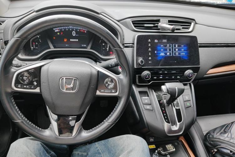 Used Honda CR-V 2021 240TURBO CVT 2WD Fashion Edition Center Console
