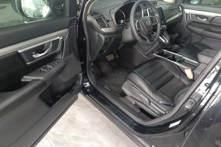 Used Honda CR-V 2021 240TURBO CVT 2WD Comfort Version Driver Seat