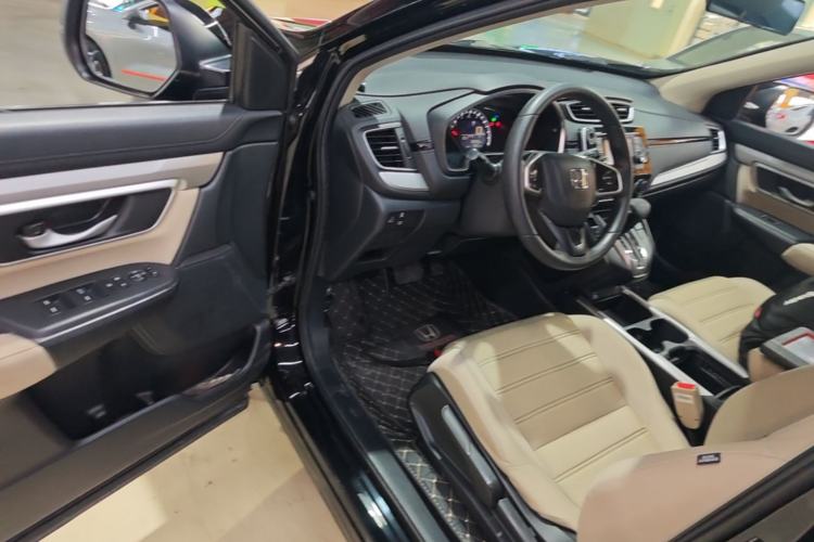 Used Honda CR-V 2021 240TURBO CVT 2WD Comfort Version Driver Seat