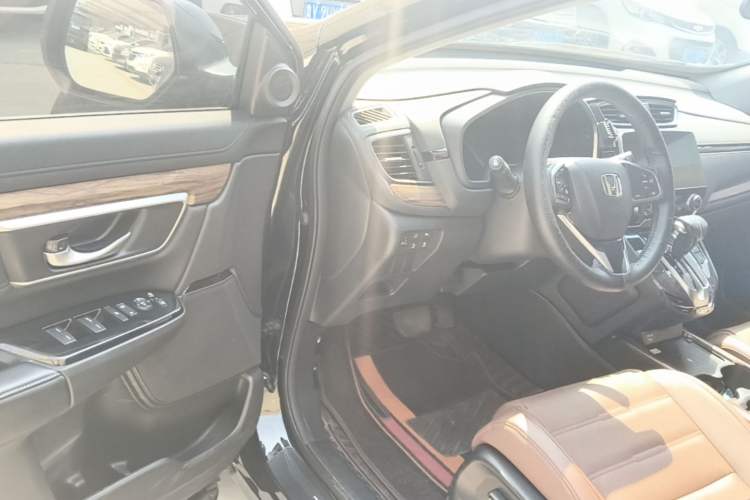 Used Honda CR-V 2021 240TURBO CVT 2WD Fashion Edition Driver Seat