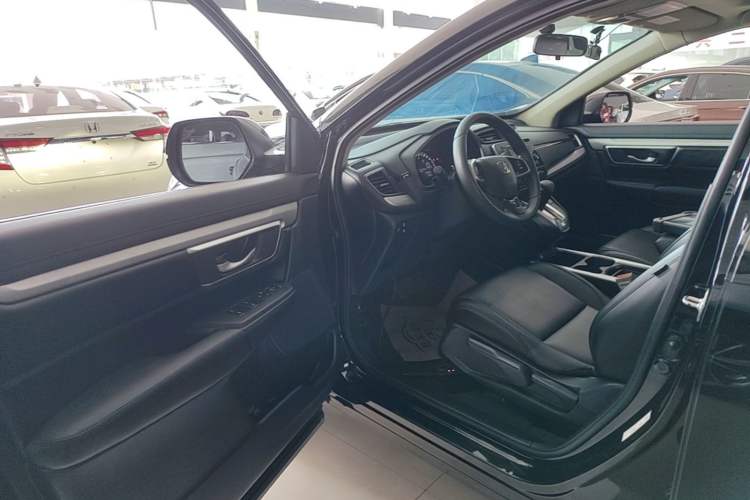 Used Honda CR-V 2021 240TURBO CVT 2WD Comfort Version Driver Seat