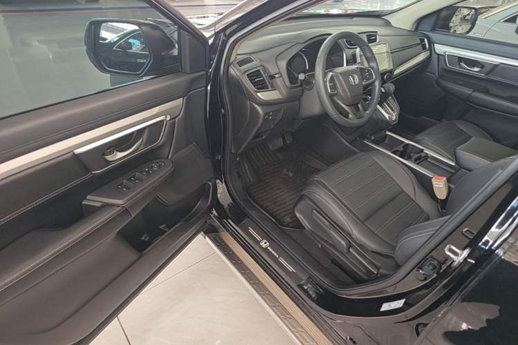 Used Honda CR-V 2021 240TURBO CVT 2WD Comfort Version Driver Seat