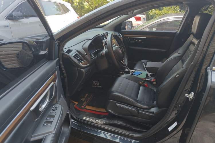 Used Honda CR-V 2021 240TURBO CVT Two-Wheel Drive Urban Edition Driver Seat