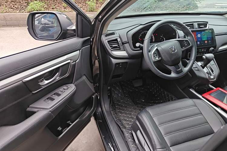 Used Honda CR-V 2021 240TURBO CVT 2WD Comfort Version Driver Seat