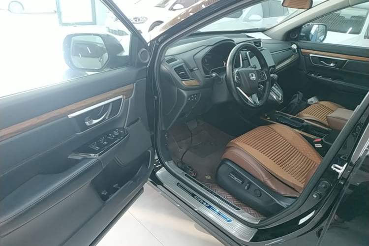 Used Honda CR-V 2021 240TURBO CVT 2WD Fashion Edition Driver Seat